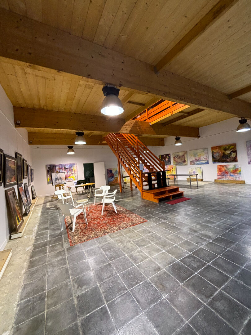 Photo Atelier Morlaix 280 m2 image 1/4