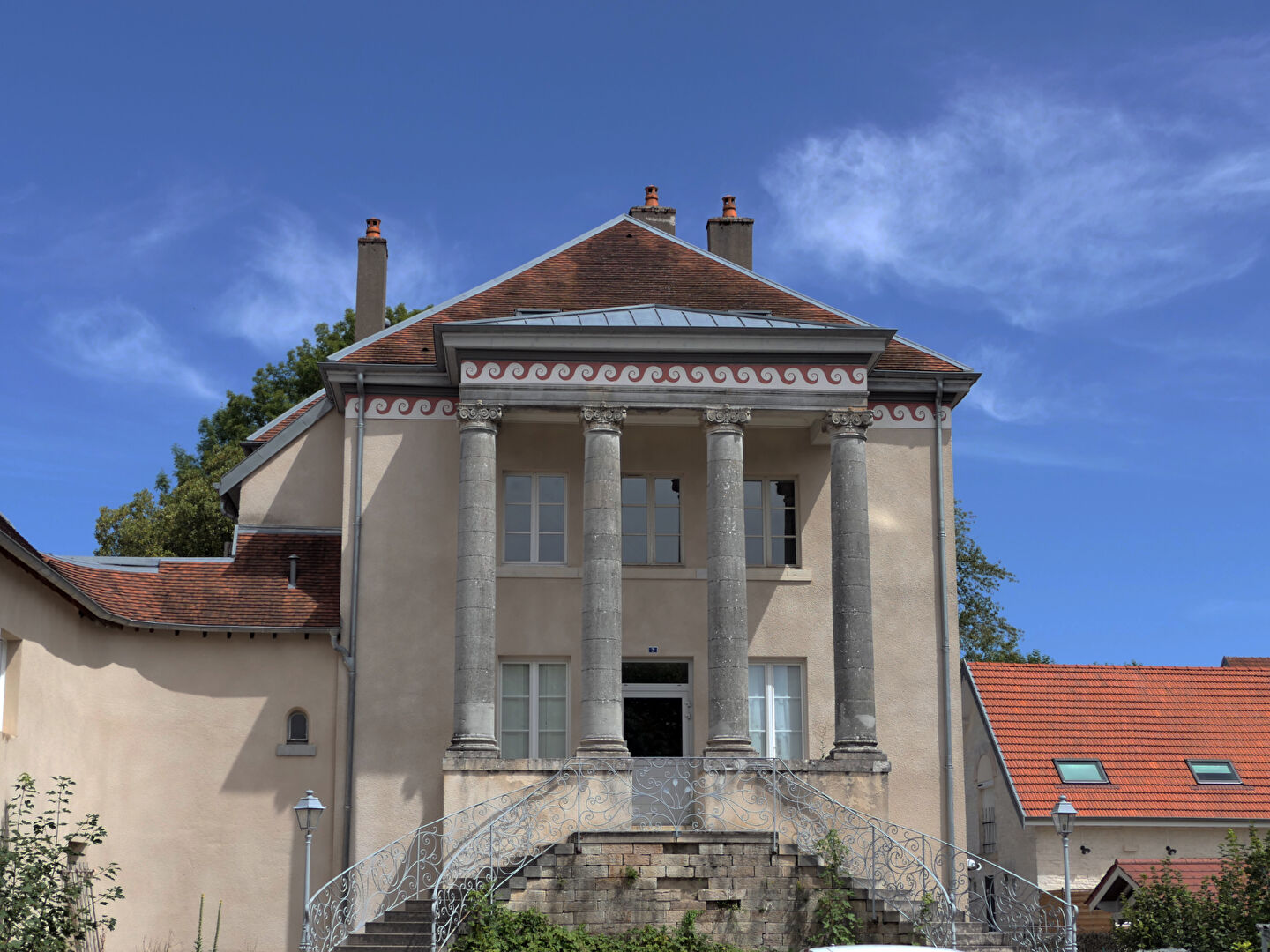 Photo Appartement rénové 3 pièces à LES AUXONS image 4/6