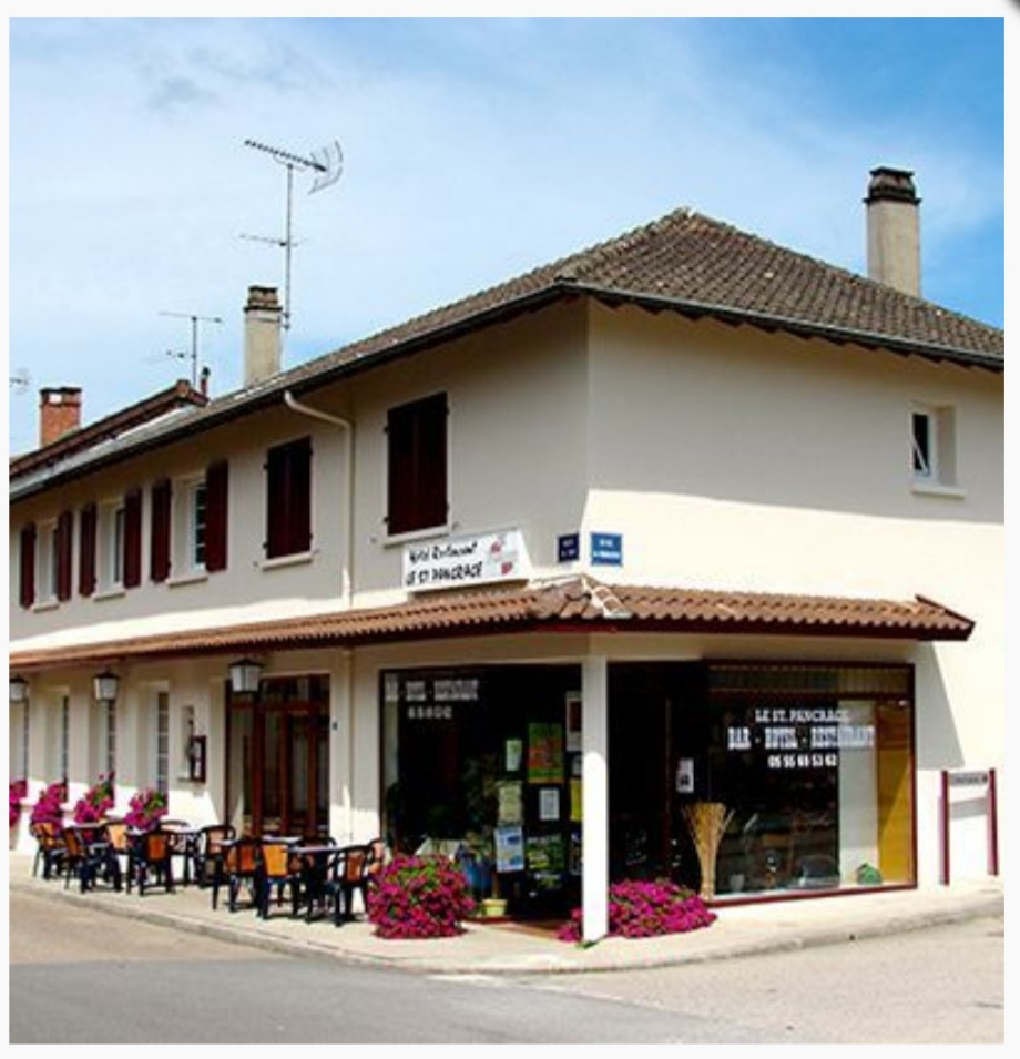 ENSEMBLE IMMOBILIER BUJALEUF - 525 m2