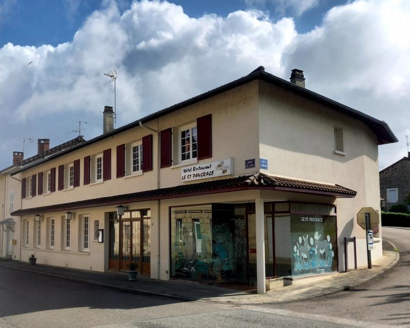 Photo ENSEMBLE IMMOBILIER BUJALEUF - 525 m2 image 2/6