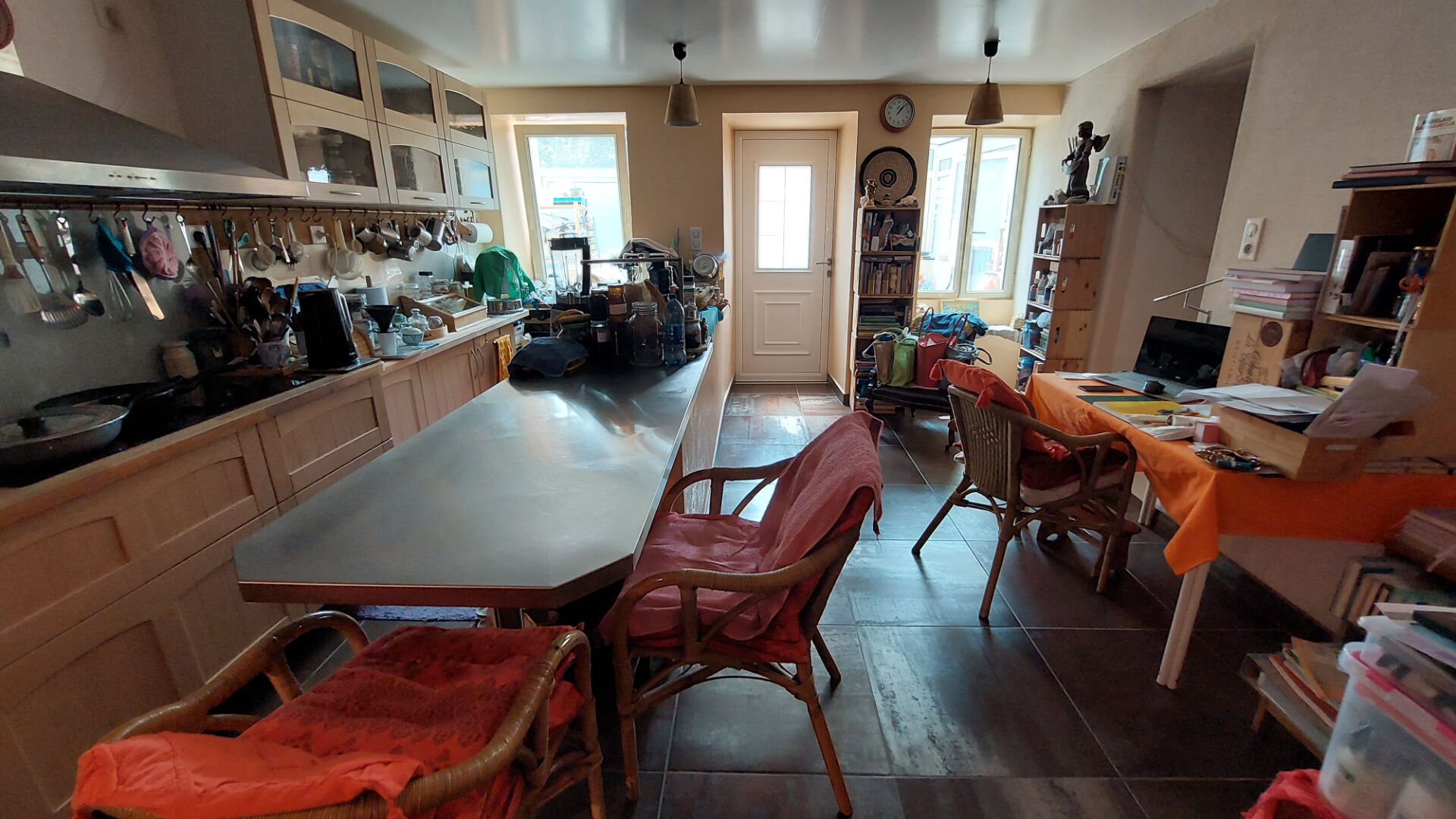 Photo ENSEMBLE IMMOBILIER CHASSENON Maison Grange Terrain image 2/6