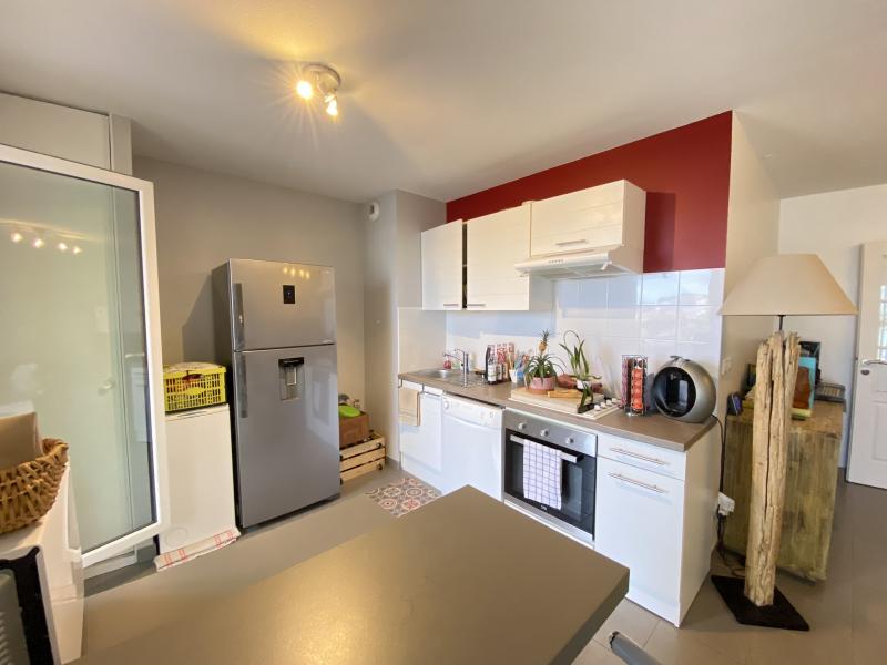 Photo APPARTEMENT COUZEIX - 3 pièce(s) - 72 m2 image 2/5