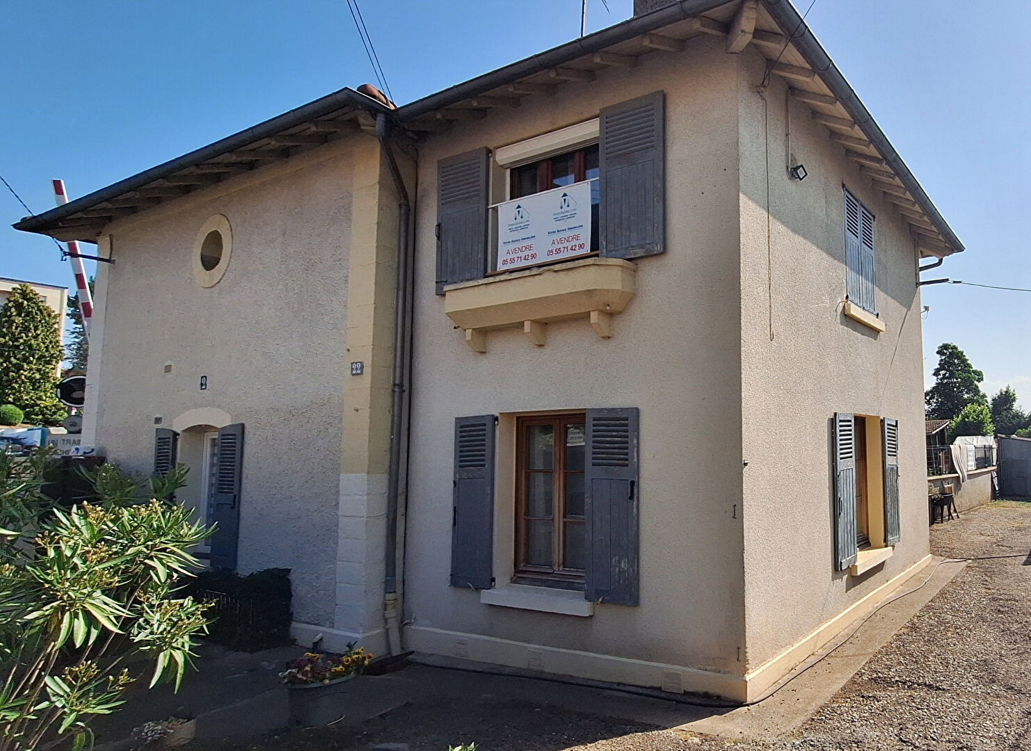 Photo Limoges Maison de 124 m²  sur un  grand terrain de 1103 m² image 1/6