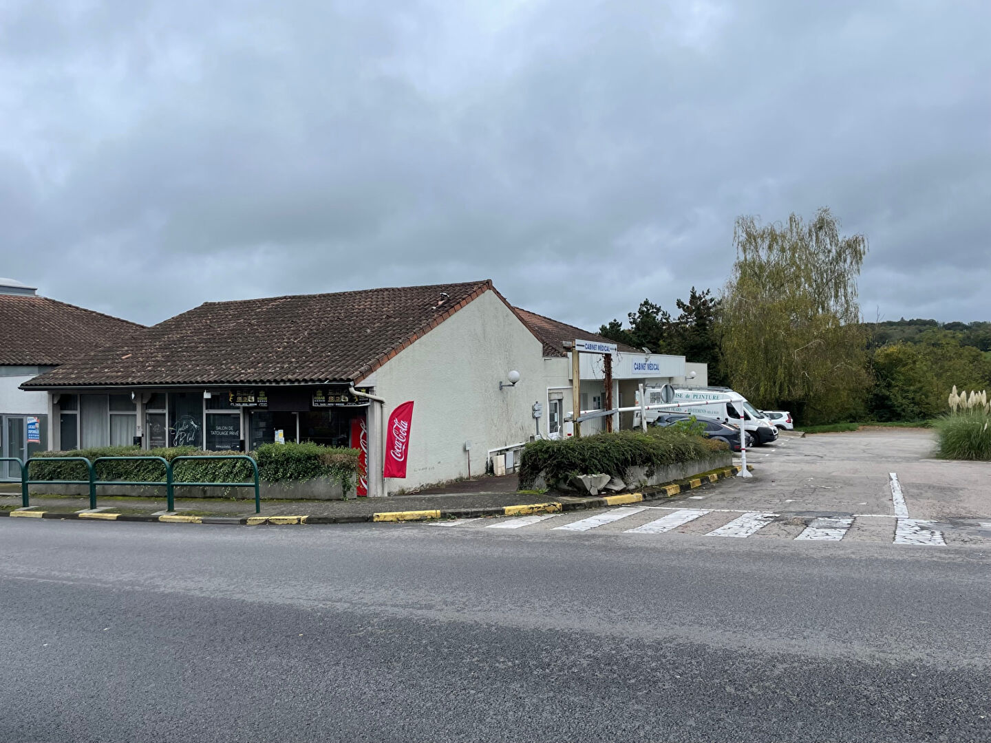 Local commercial Le Palais Sur Vienne 216 m2