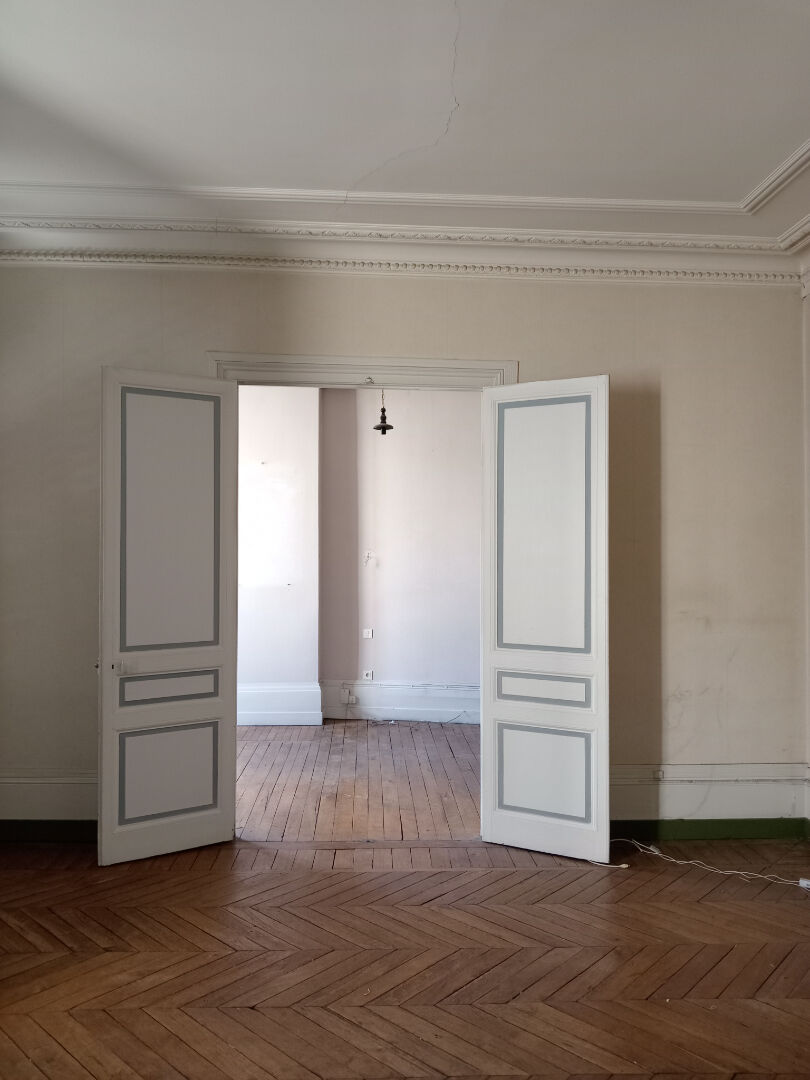 Photo Appartement Limoges 3 pièce(s) 98 m2 image 1/6