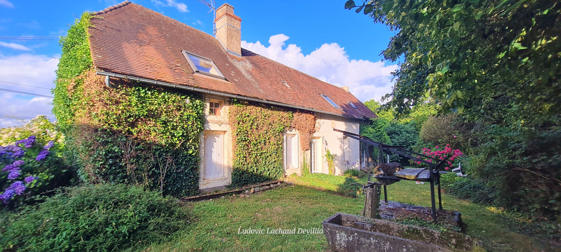 Maison Payzac plus grange.