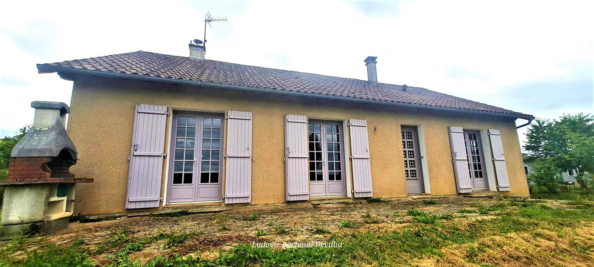 Maison sur sous-sol complet