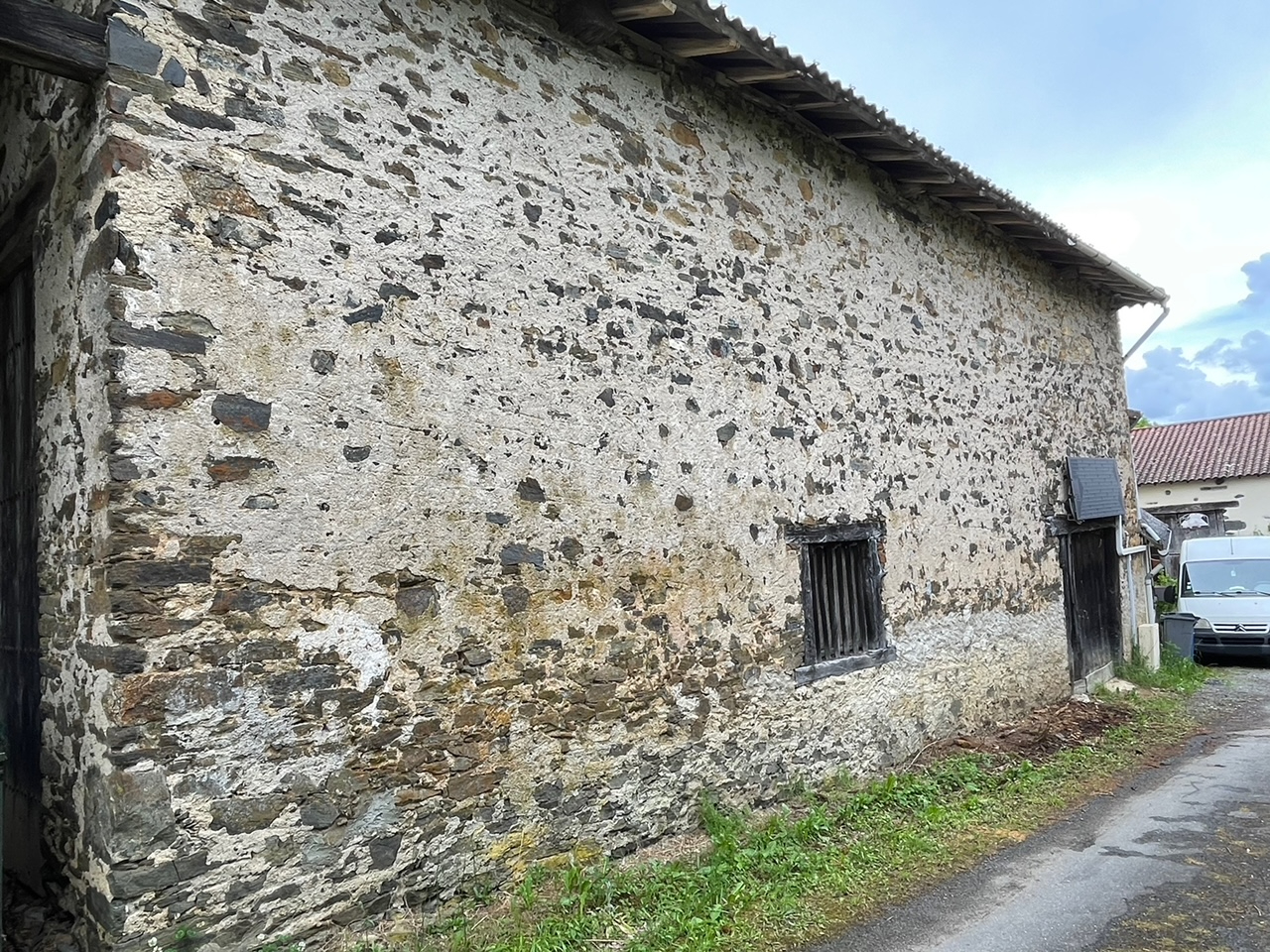 Photo Grange+Maison Le Vigen 3 pièce(s) 80 m2 image 2/5