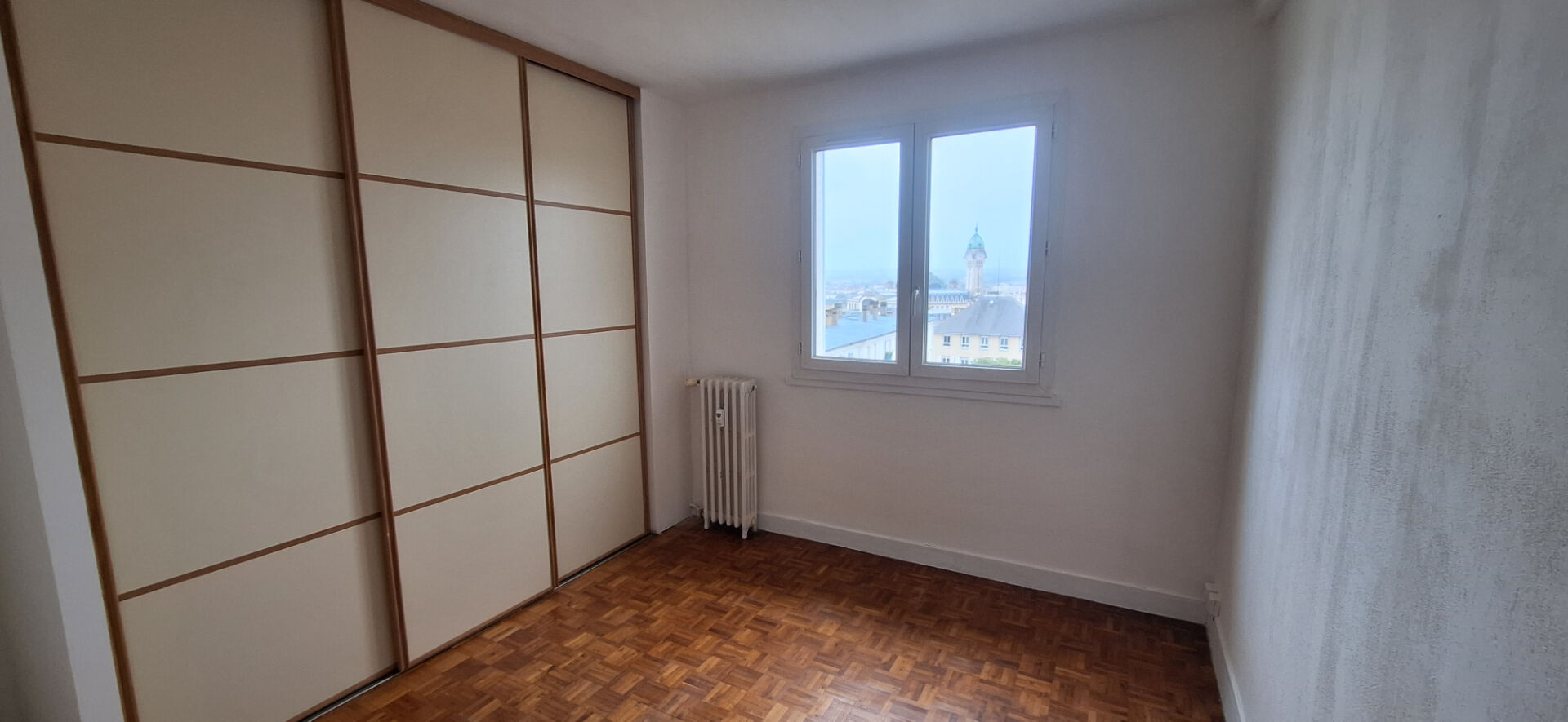 Photo Appartement T3 avec garage et balcon image 6/6