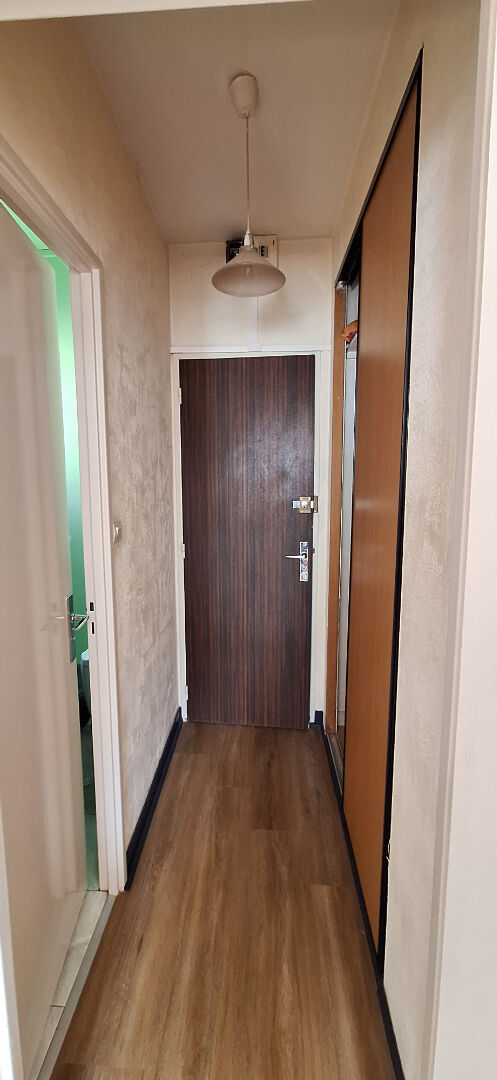 Photo Studio meublé 14 m² ? Limoges (Proche centre-ville et gare) image 5/6