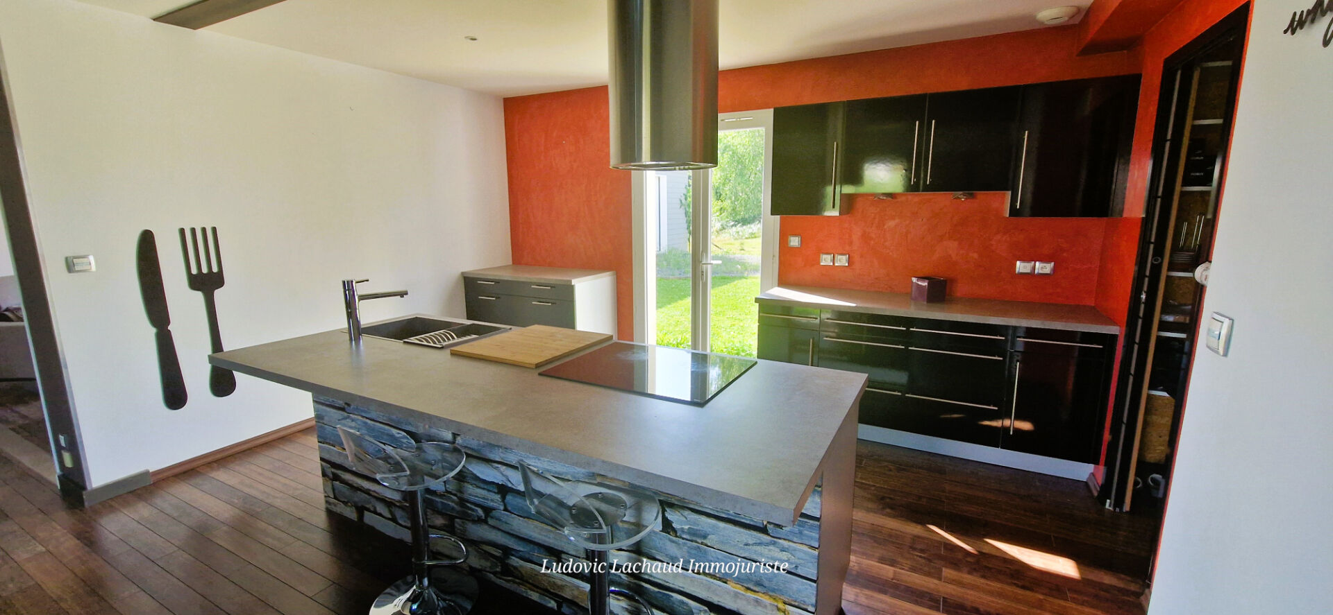 Photo Maison plain-pied de 210m² image 3/6