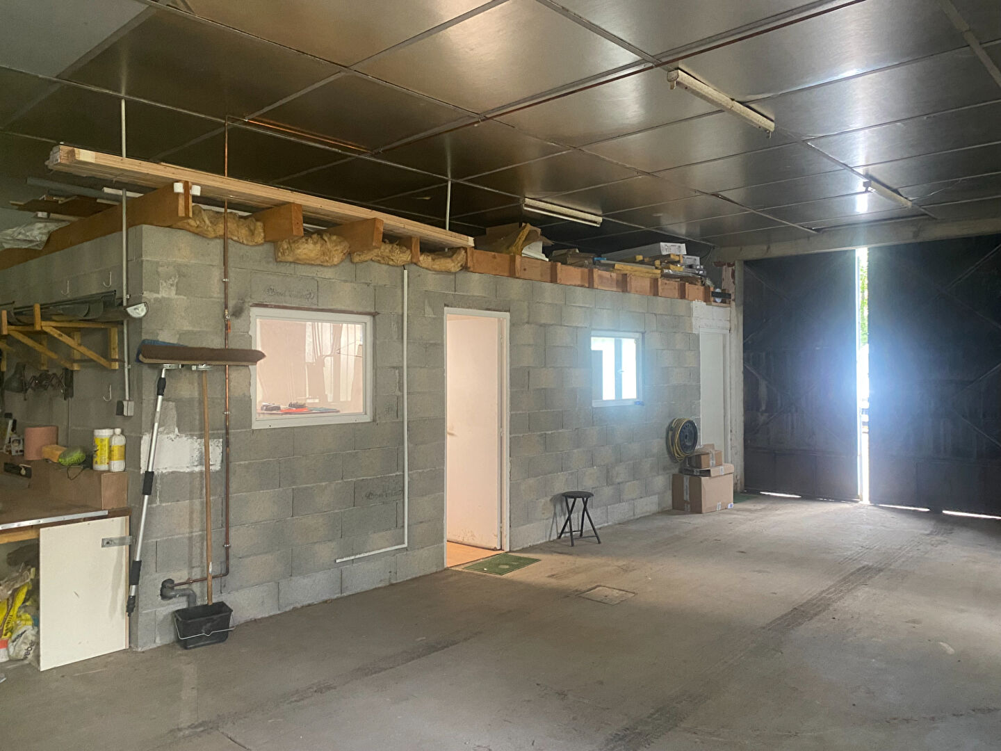 Photo Location Local 3 pièces LE PALAIS SUR VIENNE (87410) image 1/4