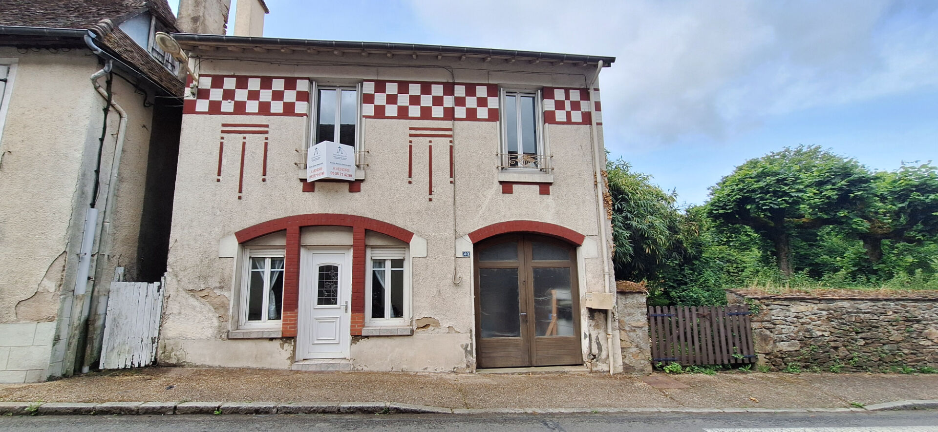 Charmante maison de caractère  de 167 m²  Terrain 340 m²