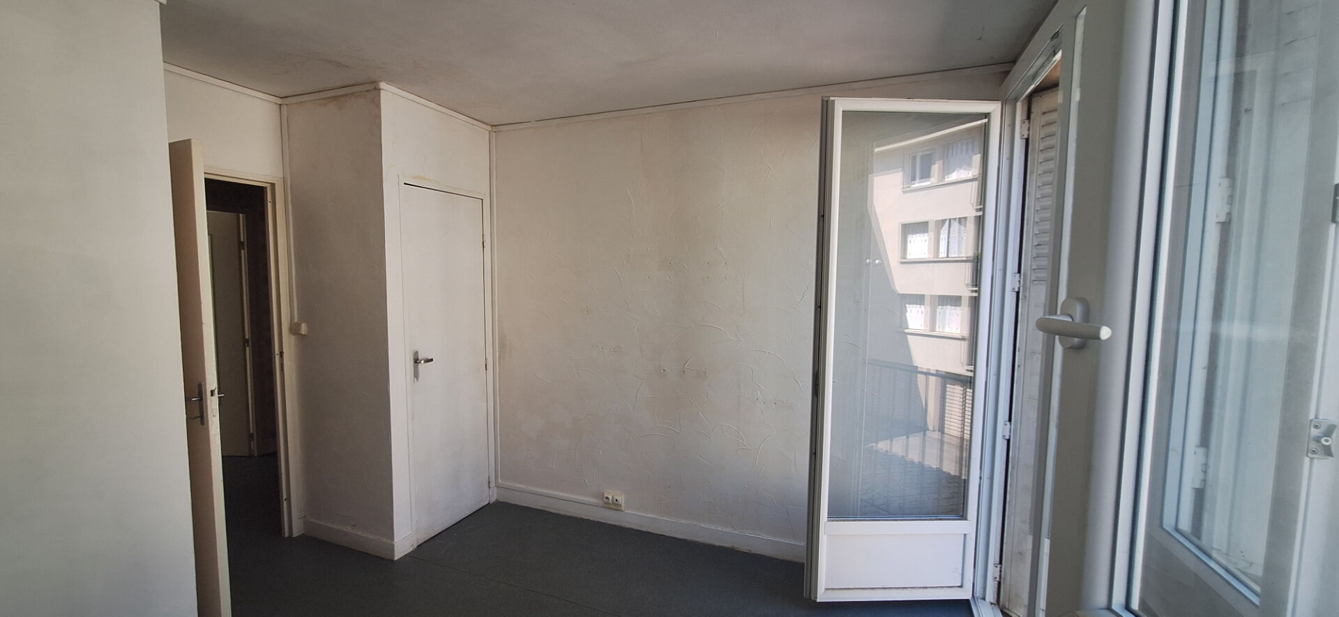 Photo Appartement T3 ? Rez-de-chaussée surélevé ? Secteur Sud, proche bords de Vienne image 3/6