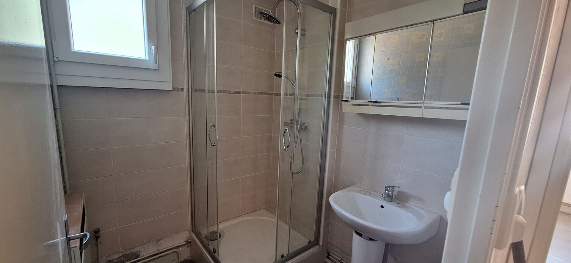 Photo Appartement T3 ? Rez-de-chaussée surélevé ? Secteur Sud, proche bords de Vienne image 5/6