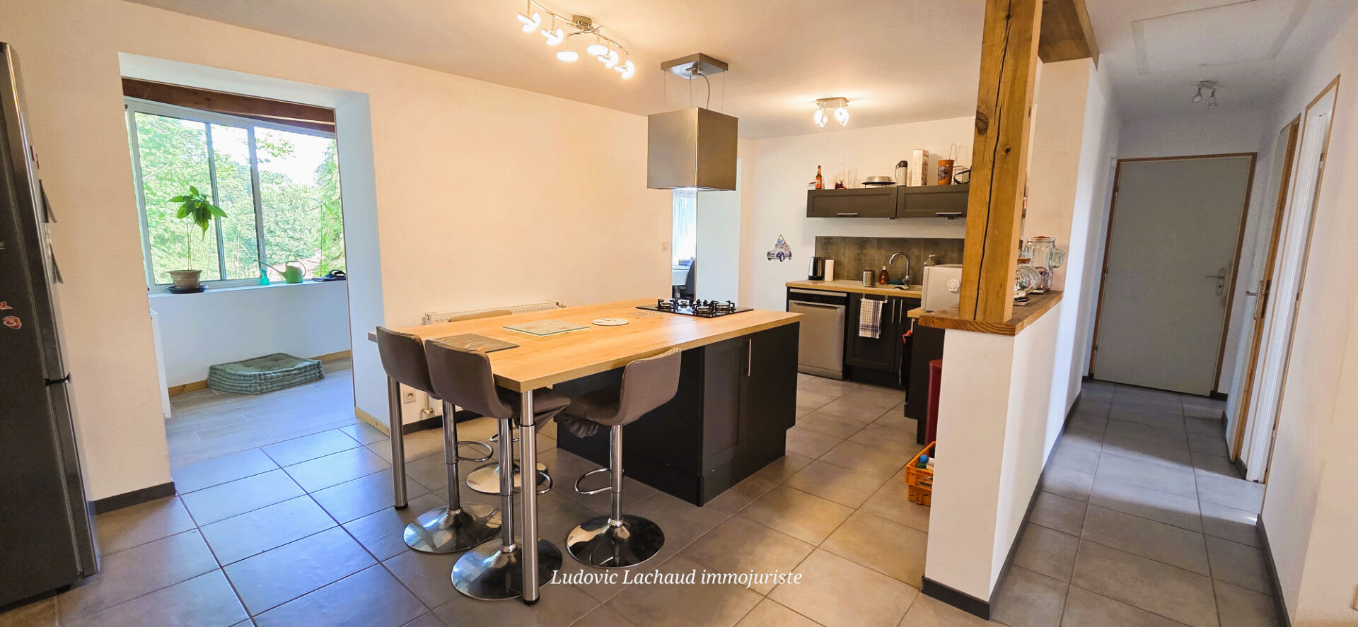 Photo Maison Compreignac de 137 m2 en pierre image 3/6