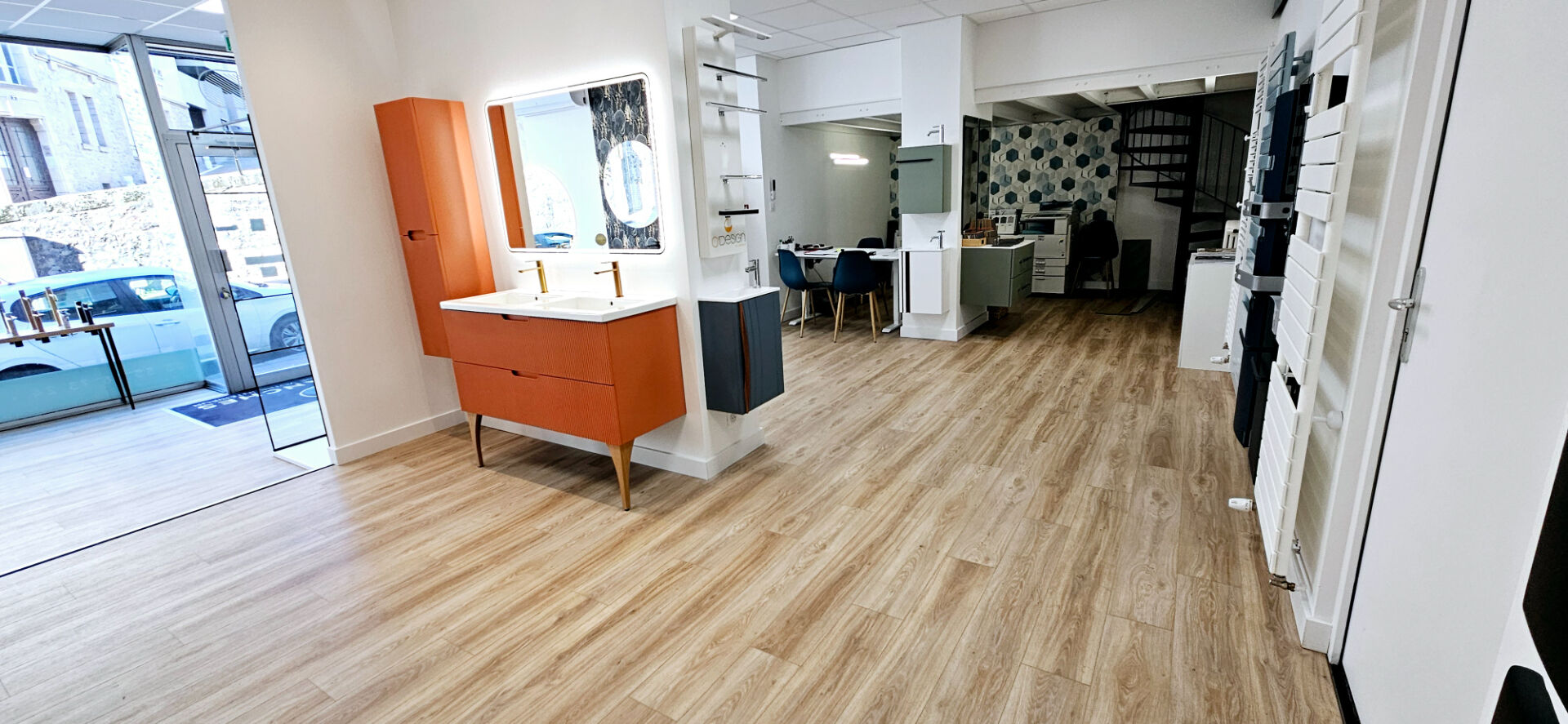 Local commercial  avec excellent visuel de 170 m² Limoges Secteur Montmailler