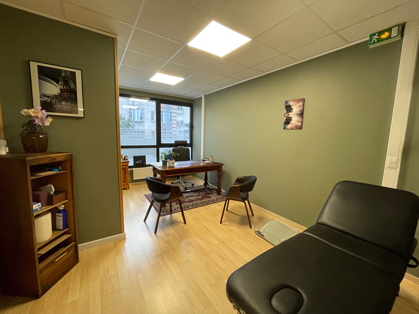 Photo Local professionnel ou 4 pièce(s) 107 m2 image 2/4