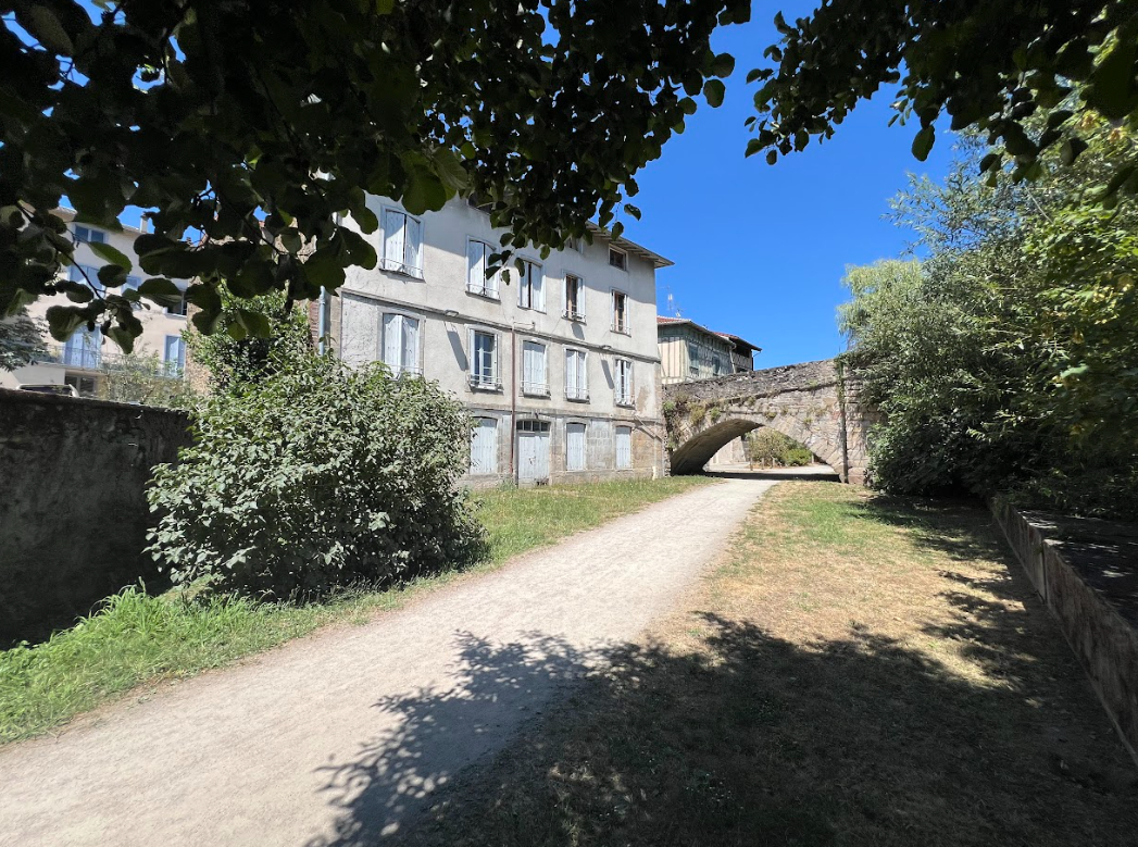 Immeuble Limoges 420 m2 centre quartier St Martial