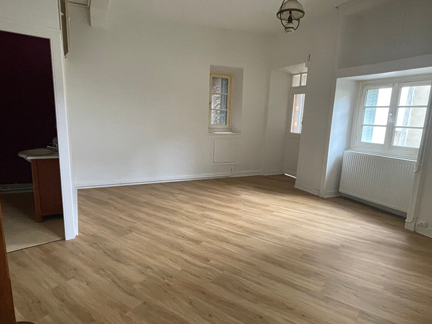 Photo SAINT JUNIEN  IMMEUBLE de RAPPORT A VENDRE image 2/5