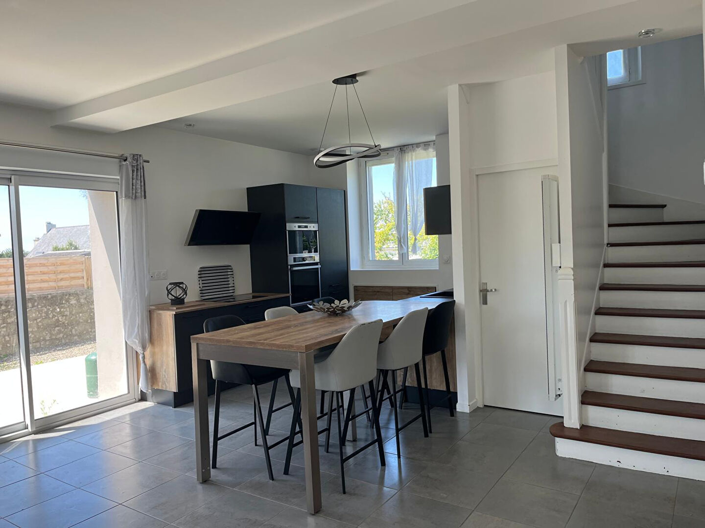 Photo LOCATION MEUBLEE - Maison Brest 7 pièce(s) image 3/6