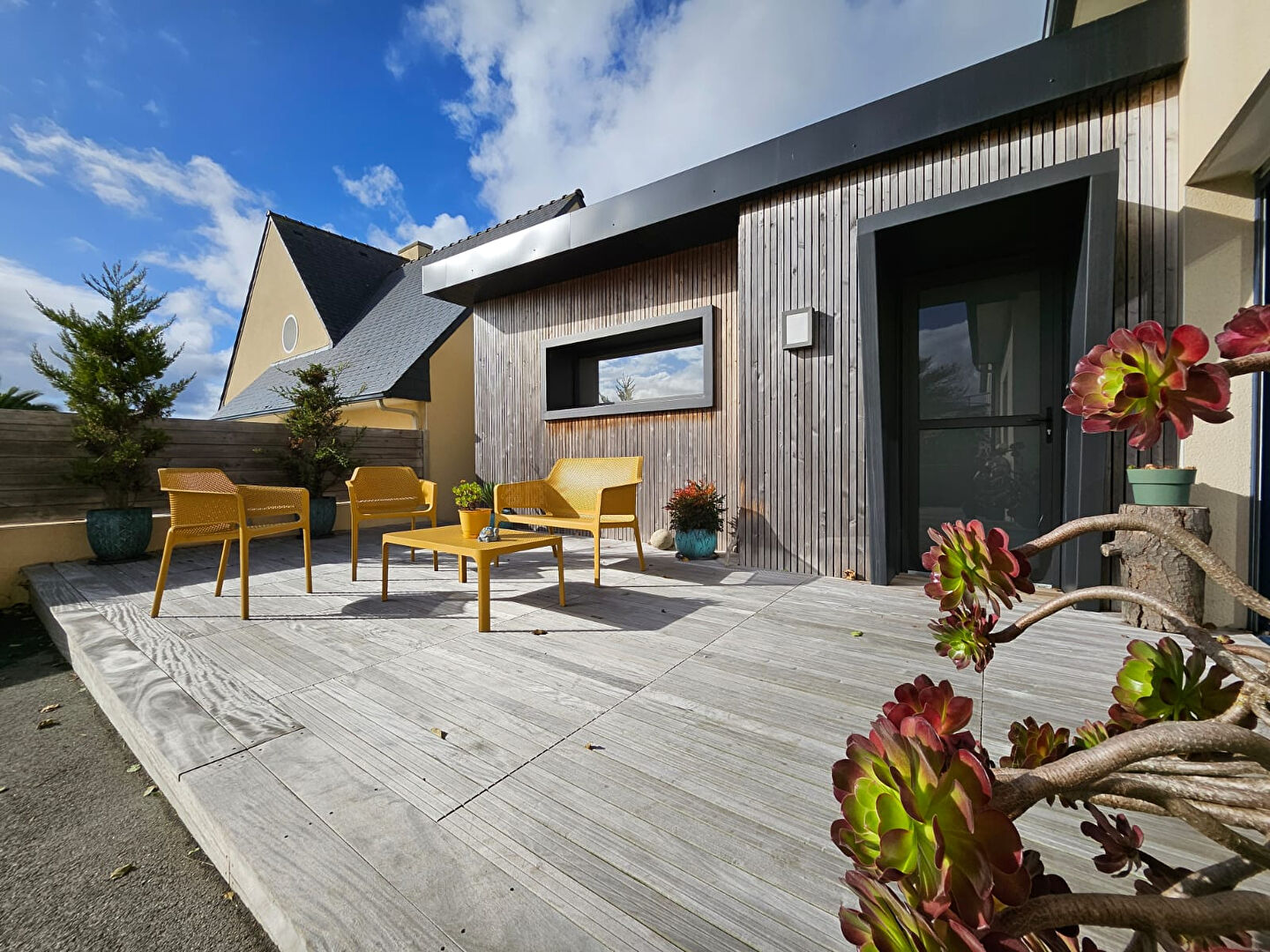 EXCLUSIVITÉ LANNILIS - Maison de 2007 avec extension de 2021