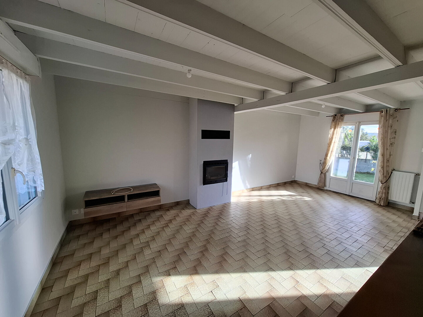 Photo A louer Maison Lannilis 5 pièce(s) 84.25 m2 image 5/6