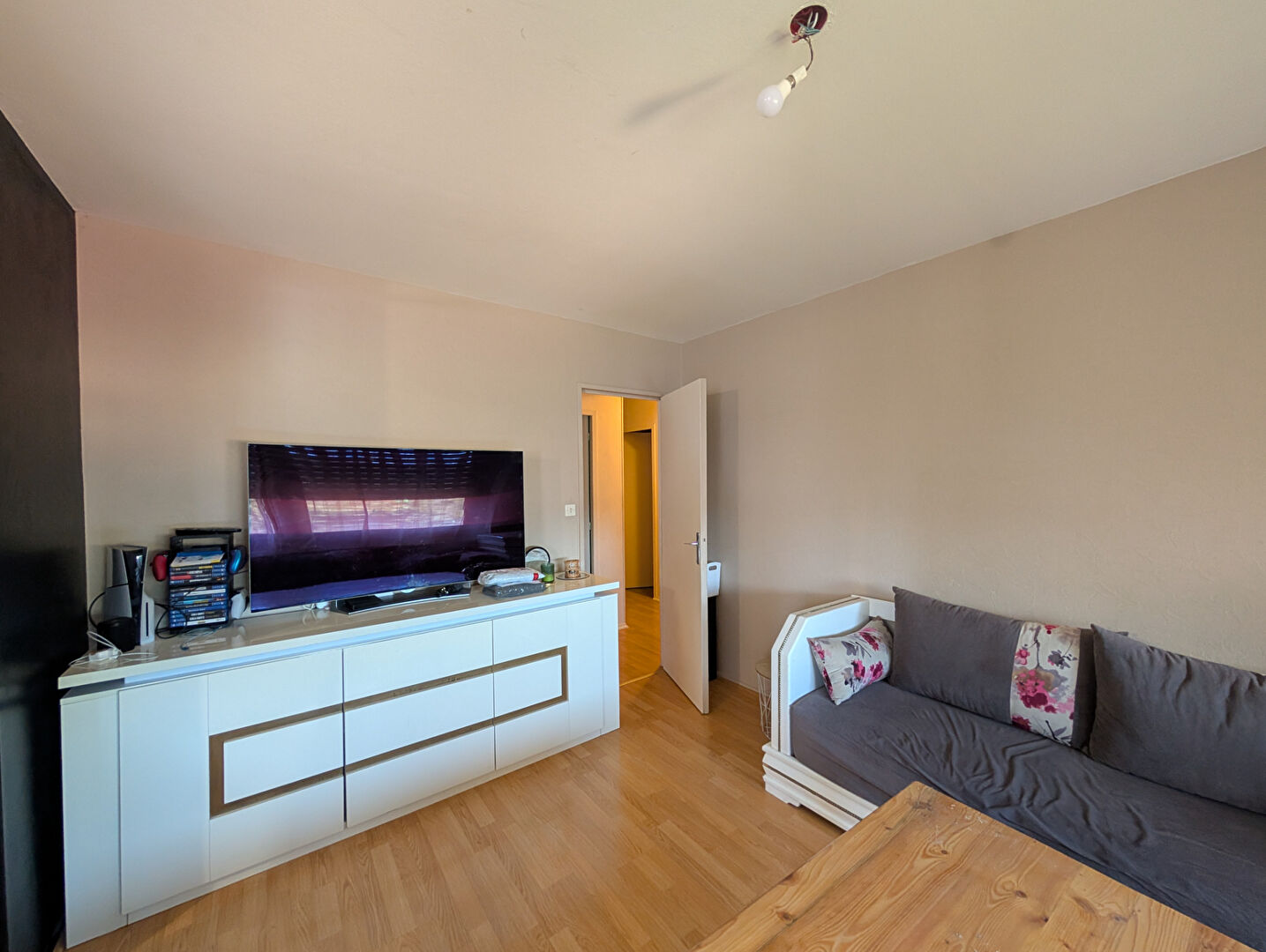 Photo Appartement Pontarlier 4 pièce(s) 101.1 m2 image 6/6