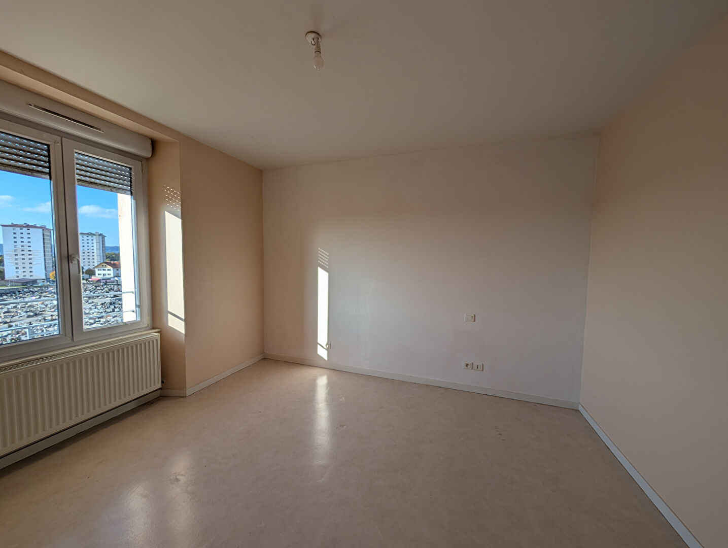 Photo Appartement Pontarlier 2 pièce(s) 48.75 m2 image 3/6