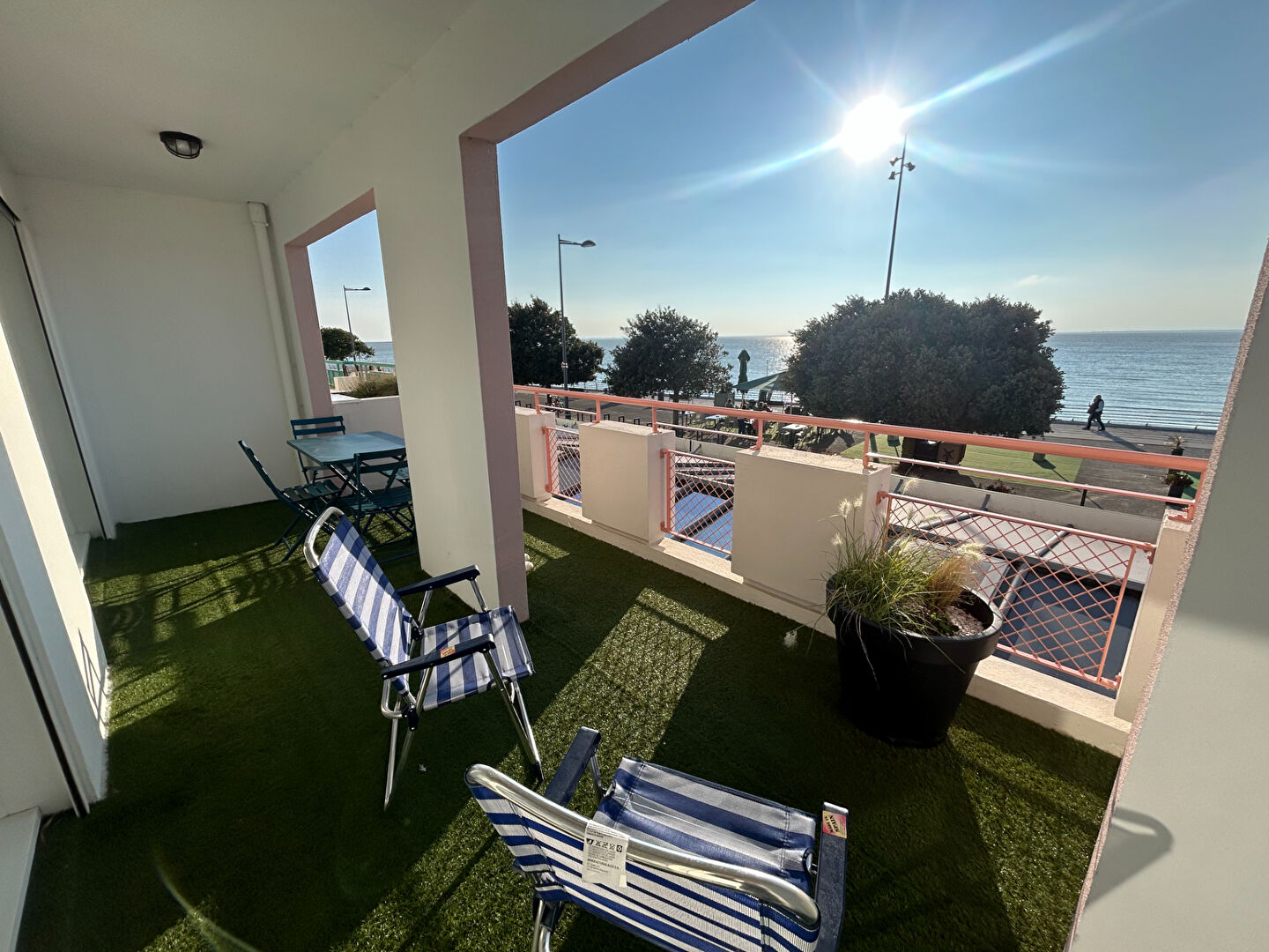 Photo Rare à FOURAS - face mer image 1/6