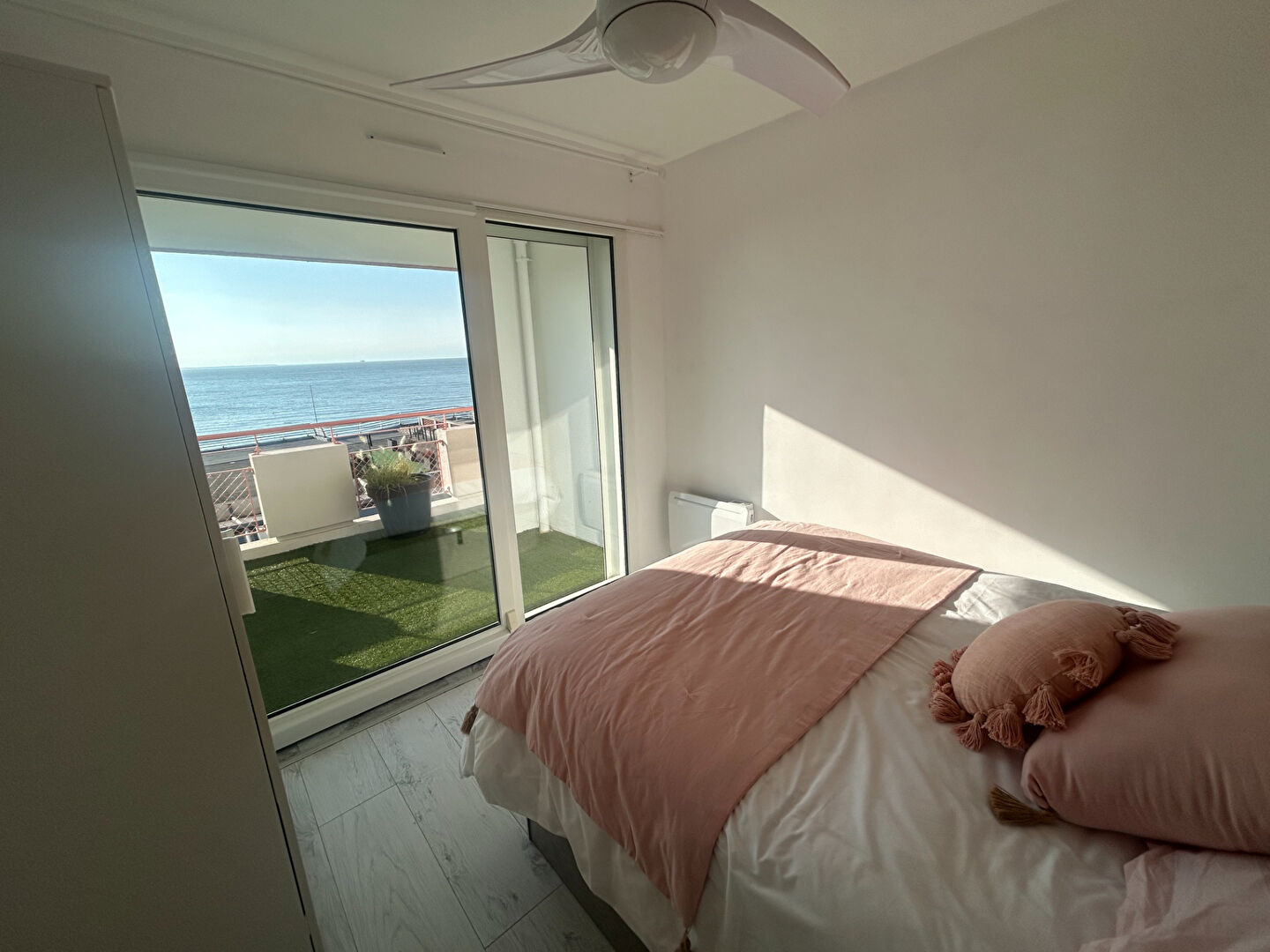 Photo Rare à FOURAS - face mer image 2/6