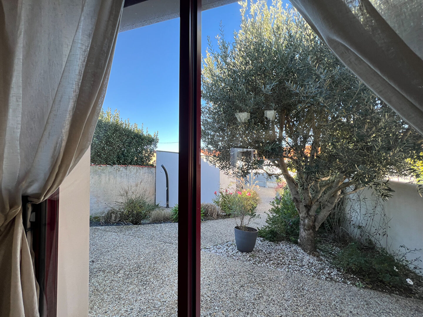 Photo MAISON HYPER CENTRE FOURAS image 4/6