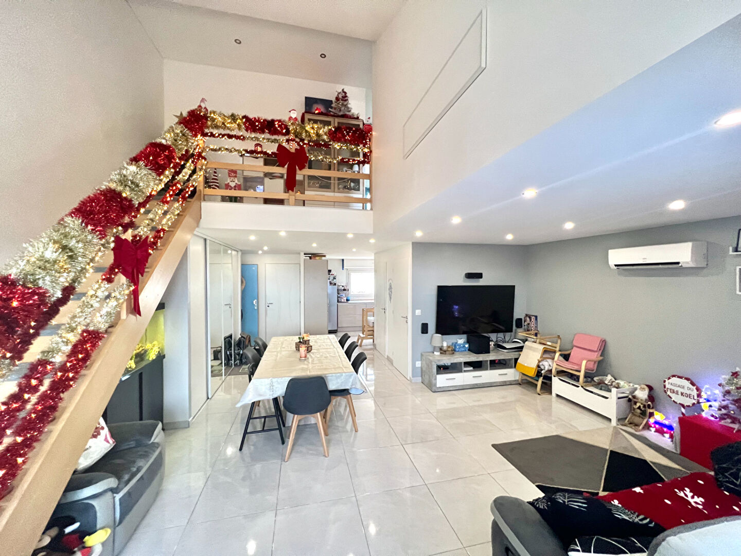 Photo Grand appartement T4 de 101 m² image 3/6