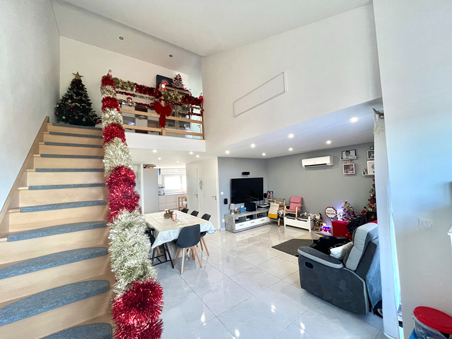 Photo Grand appartement T4 de 101 m² image 4/6