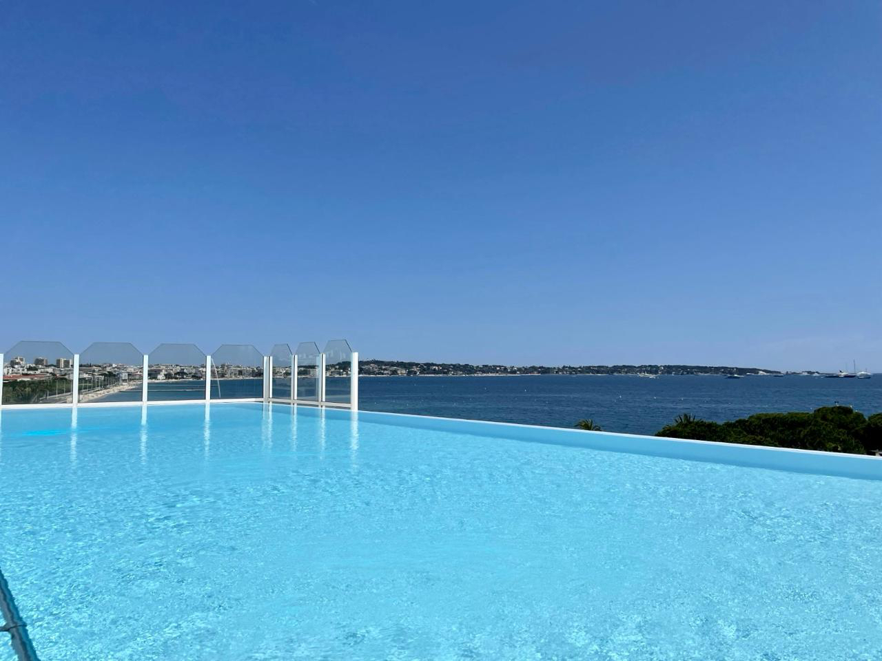 Agence immobilière de INFINI IMMO ,  PRO Golfe juan - INFINI IMMO ,  PRO