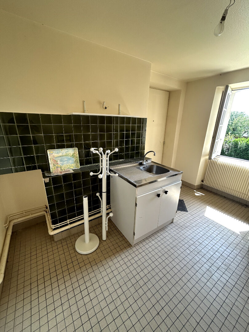 Photo T2 dans maisonnette avec jardin en duplex à st Ferjeux image 3/6