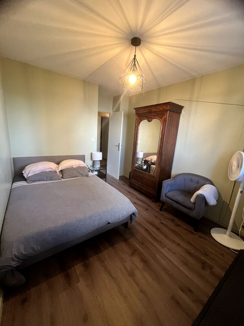 Photo Appartement T3 quartier St Claude  57 m2 image 6/6