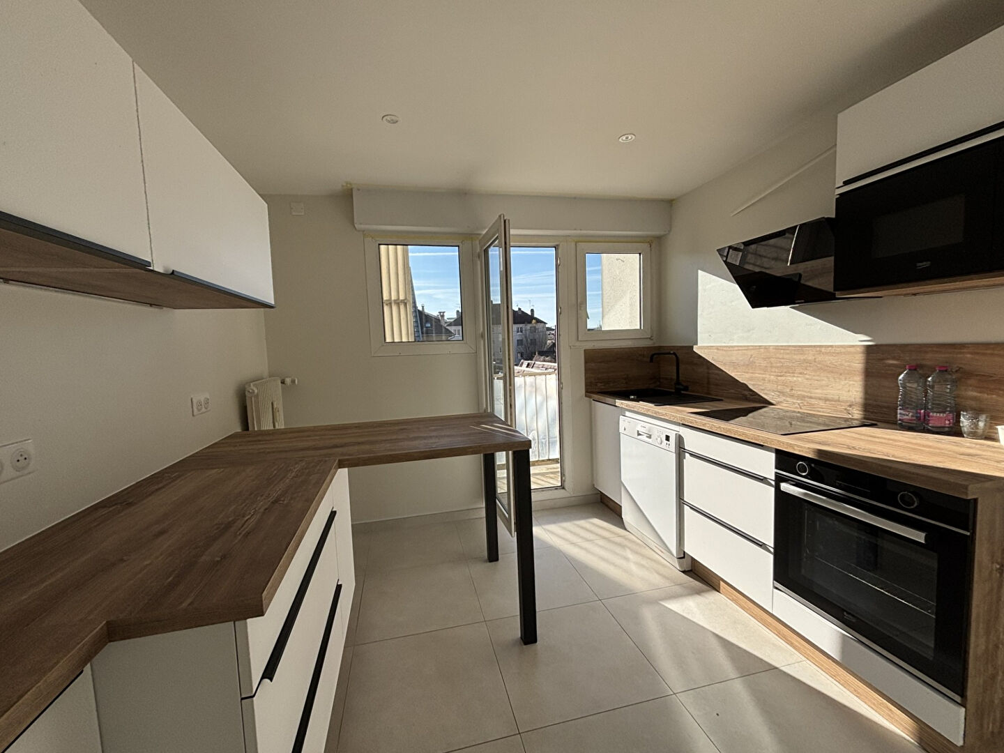 Photo Appartement Besancon 4 pièces 77.46 m2 image 1/6