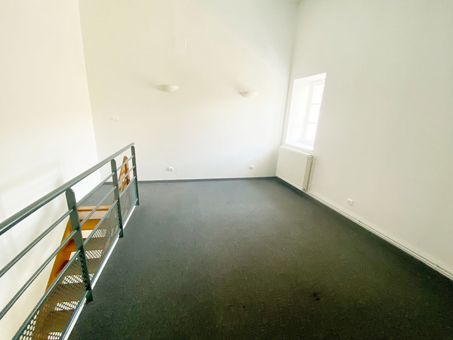 Photo Appartement Commercy 2 pièce(s) 55 m2 image 4/6