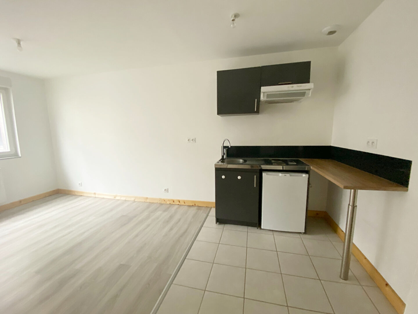 Photo Appartement Commercy 2 pièce(s) 29 m2 image 2/3