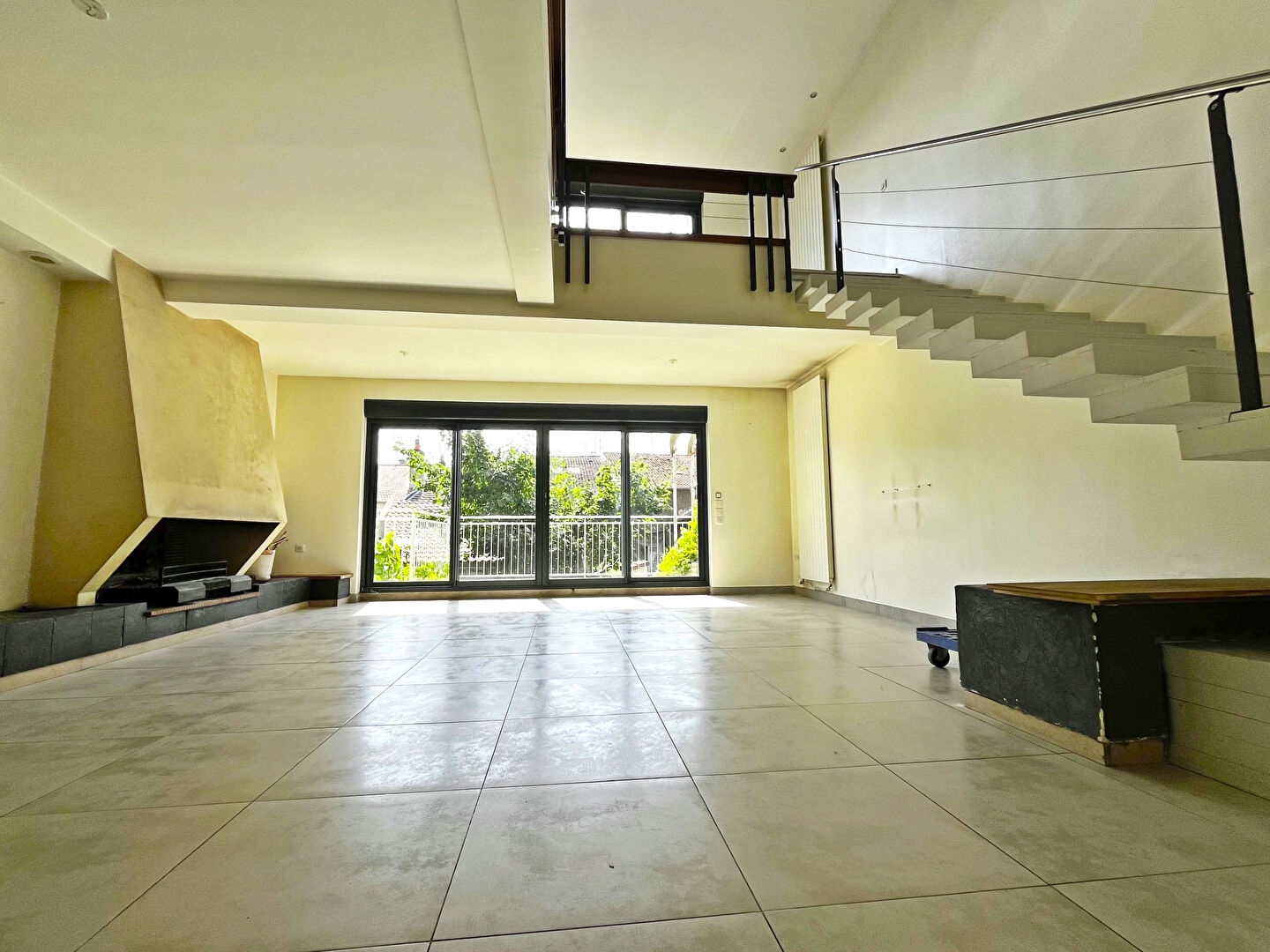 Photo Appartement Commercy 5 pièce(s) 186,27  m2 image 3/6