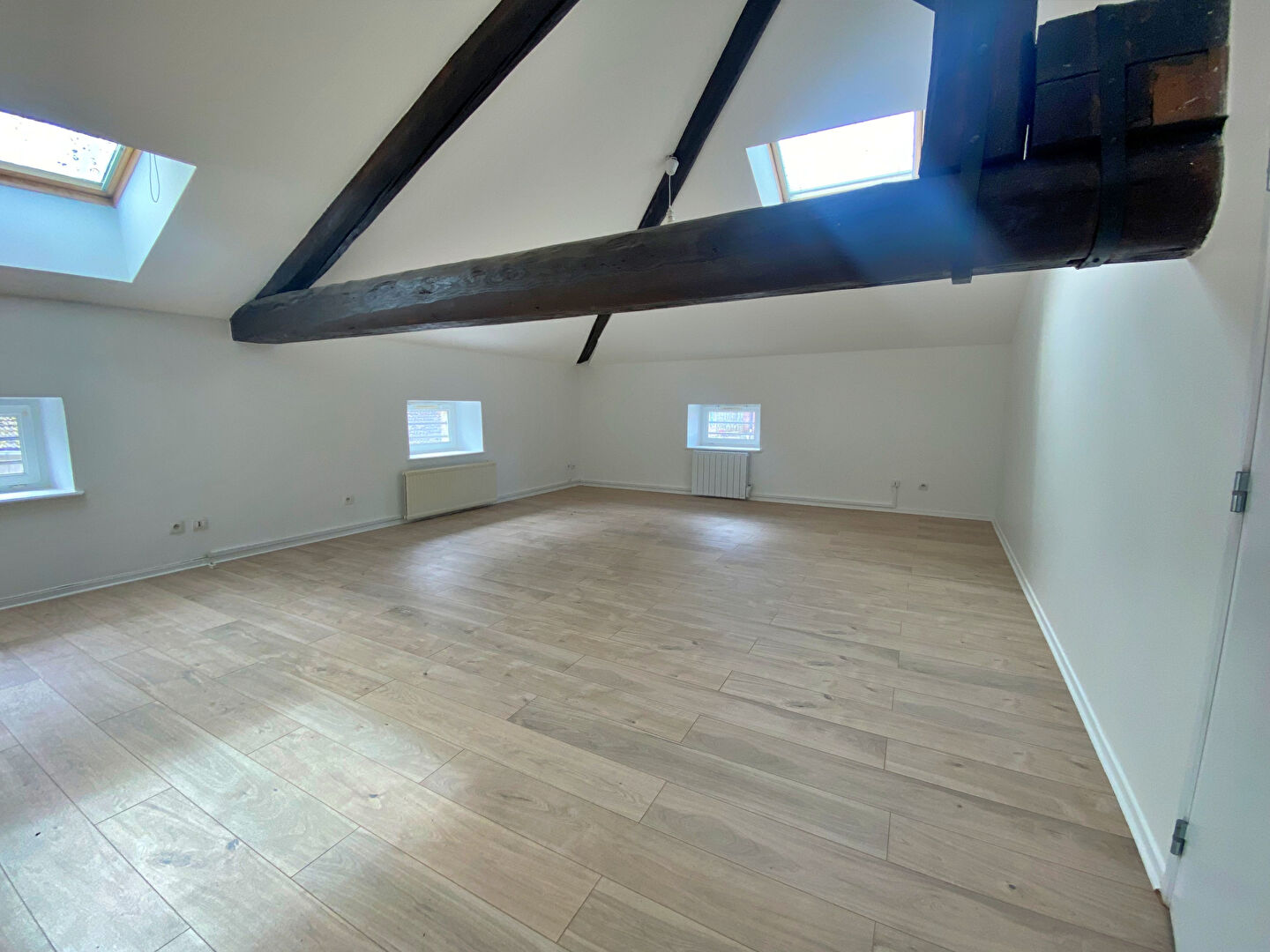 Photo Immeuble Lerouville 10 pièce(s) 348 m2 image 3/6