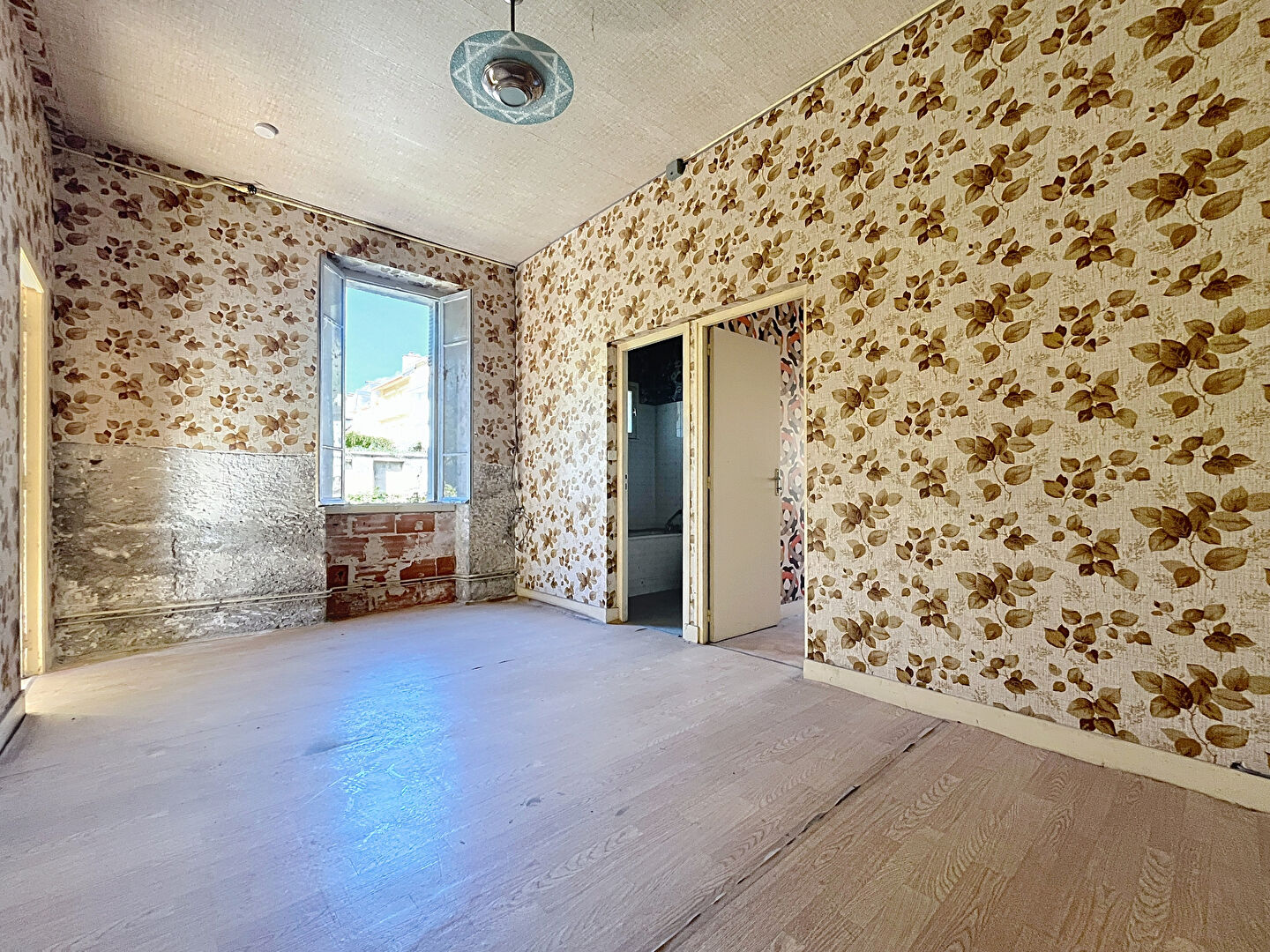 Photo Deux appartements à rénover image 4/6