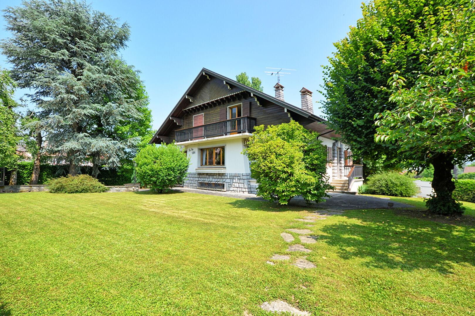 Agence immobilière de JPM Immobilier Cluses
