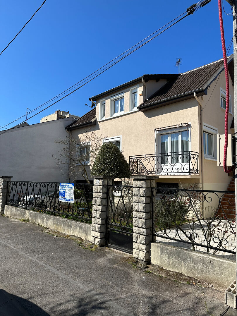 Agence immobilière de JUM IMMO Pantin