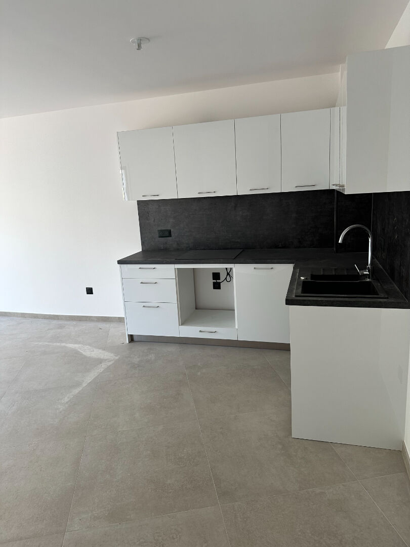 Photo F3 + Terrasse + parking image 4/6