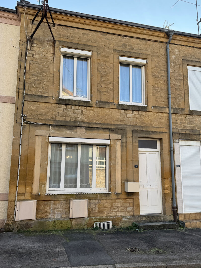 Maison de village de 104 m2 SH avec jardin à Vivier au Court