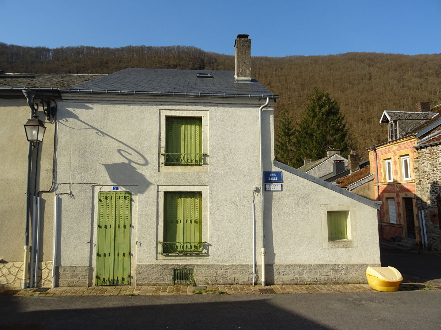 Maison mitoyenne de 100 m2 sh à LAIFOUR