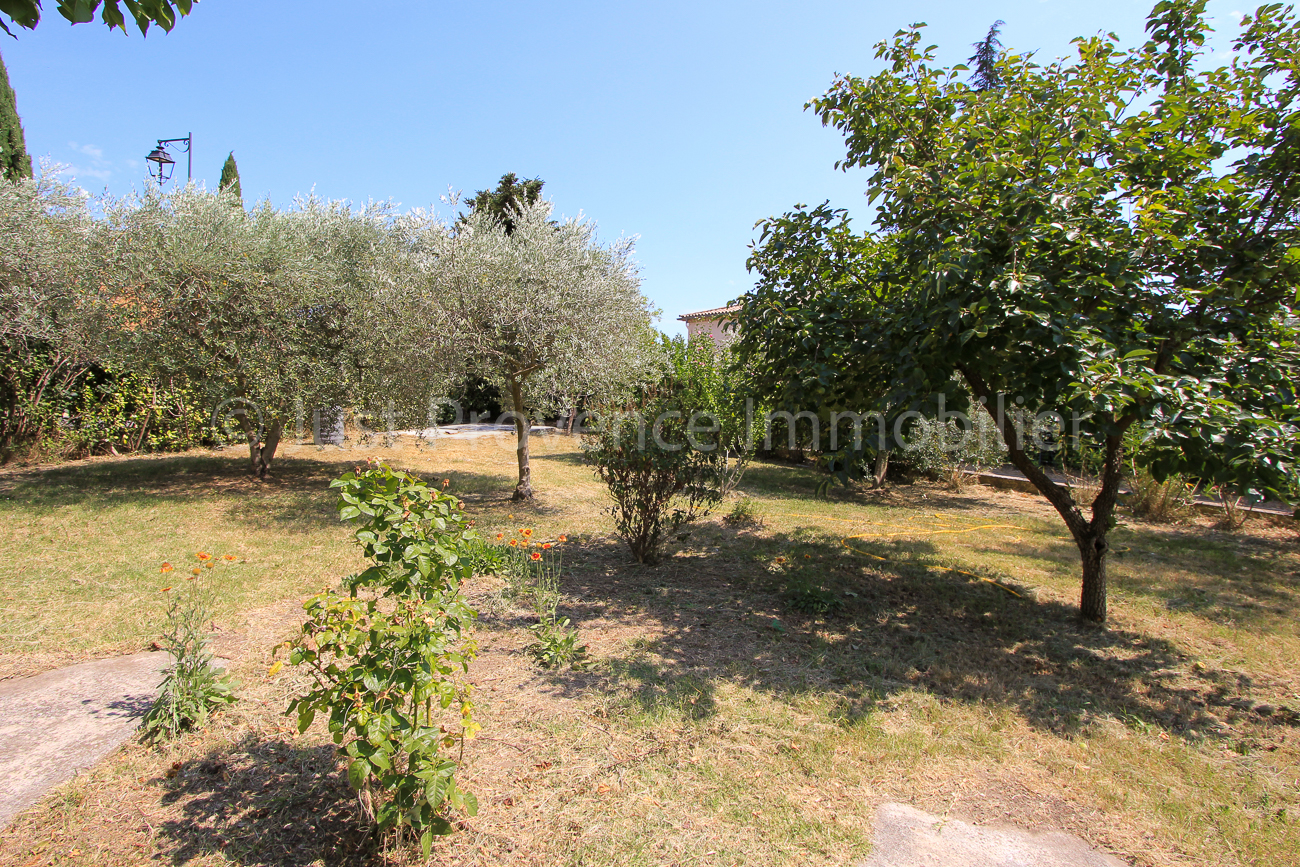 Photo Maison Bedoin 4 pièces 100 m2 avec garage et dépendance image 5/6