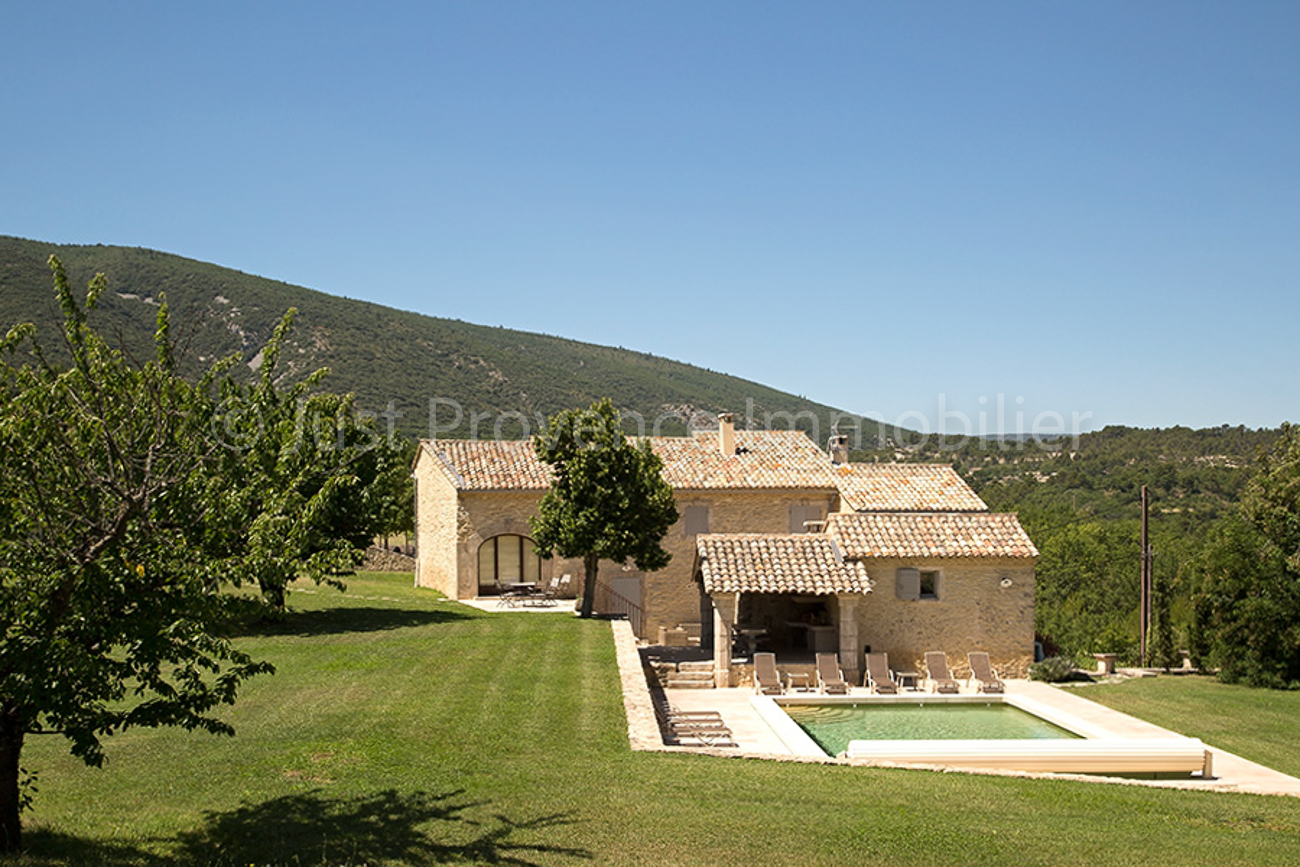 Agence immobilière de JUST PROVENCE IMMOBILIER Caromb
